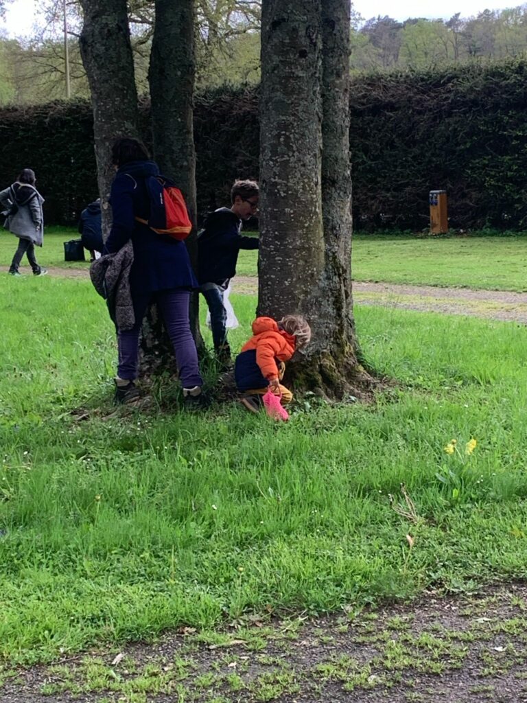 camping animé pour famille avec enfants